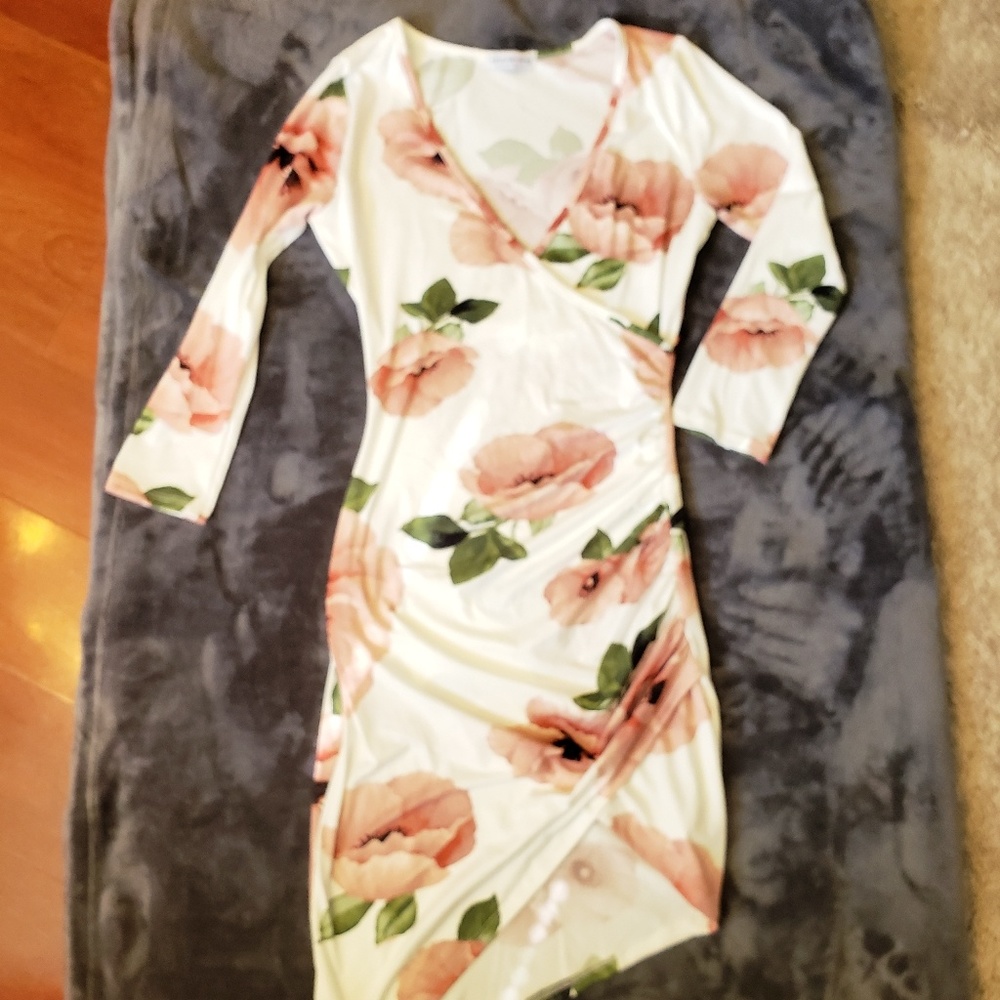 NWOT Fashion Nova Dress - Picture 2 of 3